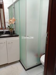 Casa Duplex para Vender com 4 quartos sendo 1 suíte no Jardim Tavares em Campina Grande - PB