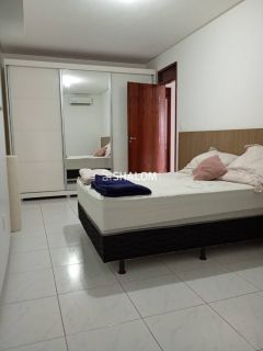 Casa Duplex para Vender com 4 quartos sendo 1 suíte no Jardim Tavares em Campina Grande - PB