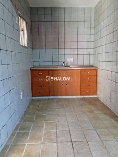 Casa para Vender com 3 quartos no Catolé em Campina Grande - PB