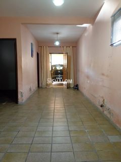 Casa para Vender com 3 quartos no Catolé em Campina Grande - PB