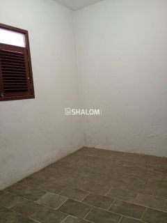 Casa para Vender com 3 quartos no Catolé em Campina Grande - PB