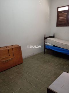 Casa para Vender com 3 quartos no Catolé em Campina Grande - PB