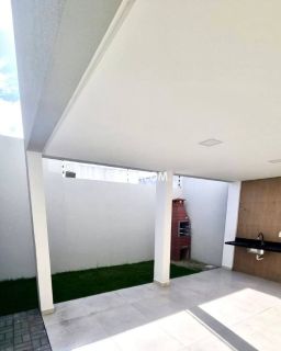 Casa para Vender com 3 quartos sendo 1 suíte no Dinamérica em Campina Grande - PB