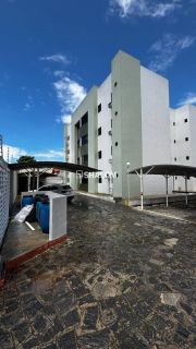 Apartamento para Alugar com 2 quartos sendo 1 suíte no Catolé em Campina Grande - PB