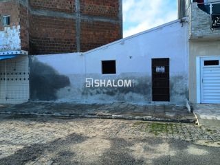 Casa para Vender com 1 quarto no Monte Castelo em Campina Grande - PB