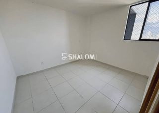 Apartamento para Alugar com 2 quartos sendo 1 suíte no Residencial Baleares no Catolé em Campina Grande - PB