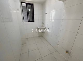 Apartamento para Alugar com 2 quartos sendo 1 suíte no Residencial Baleares no Catolé em Campina Grande - PB