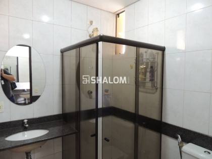 Casa para Alugar com 8 quartos sendo 6 suítes no Jardim Tavares em Campina Grande - PB