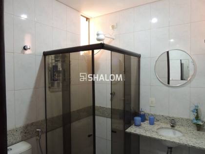 Casa para Alugar com 8 quartos sendo 6 suítes no Jardim Tavares em Campina Grande - PB