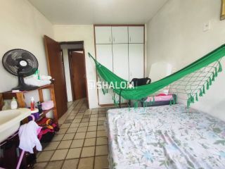 Apartamento para Vender com 2 quartos sendo 1 suíte no Condomínio Residencial Ilha Vermelha no bairro do Poço em Cabedelo - PB