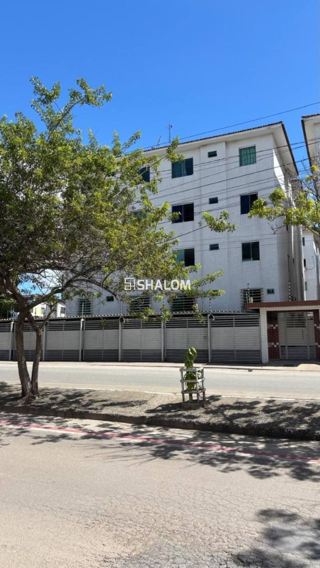 Apartamento para Vender com 2 quartos sendo 1 suíte no Novo Cruzeiro em Campina Grande - PB