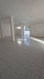 Casa para Vender com 3 quartos no Catolé em Campina Grande - PB