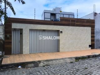Casa para Vender com 3 quartos sendo 1 suíte no Catolé em Campina Grande - PB
