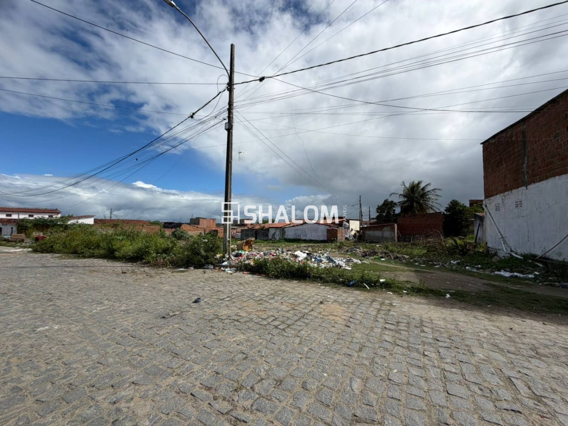 Terreno para Vender no Distrito Industrial em Campina Grande - PB