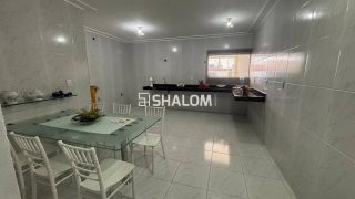 Casa para Vender com 3 quartos sendo 1 suíte no Catolé em Campina Grande - PB