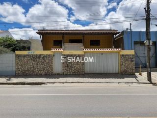 Casa para Vender com 3 quartos sendo 2 suítes no Centenário em Campina Grande - PB