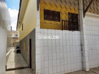 Casa para Vender com 3 quartos sendo 2 suítes no Centenário em Campina Grande - PB