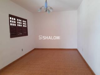 Casa para Vender com 3 quartos sendo 2 suítes no Centenário em Campina Grande - PB