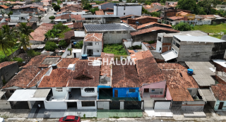 Casa para Vender com 7 quartos no Catolé em Campina Grande - PB