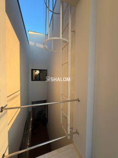 Casa Duplex para Alugar no Parkville Residence Privê com 4 quartos sendo 1 suíte master no Serrotão em Campina Grande - PB