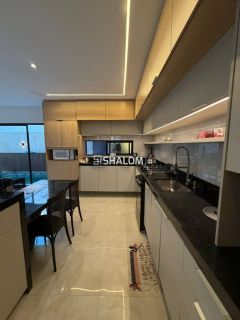 Casa Duplex para Alugar no Parkville Residence Privê com 4 quartos sendo 1 suíte master no Serrotão em Campina Grande - PB