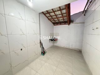Casa Duplex para Alugar com 2 suítes, Área Gourmet e Piscina no Centenário em Campina Grande - PB
