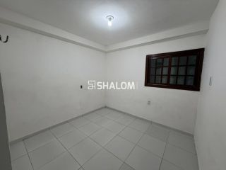 Casa Duplex para Alugar com 2 suítes, Área Gourmet e Piscina no Centenário em Campina Grande - PB