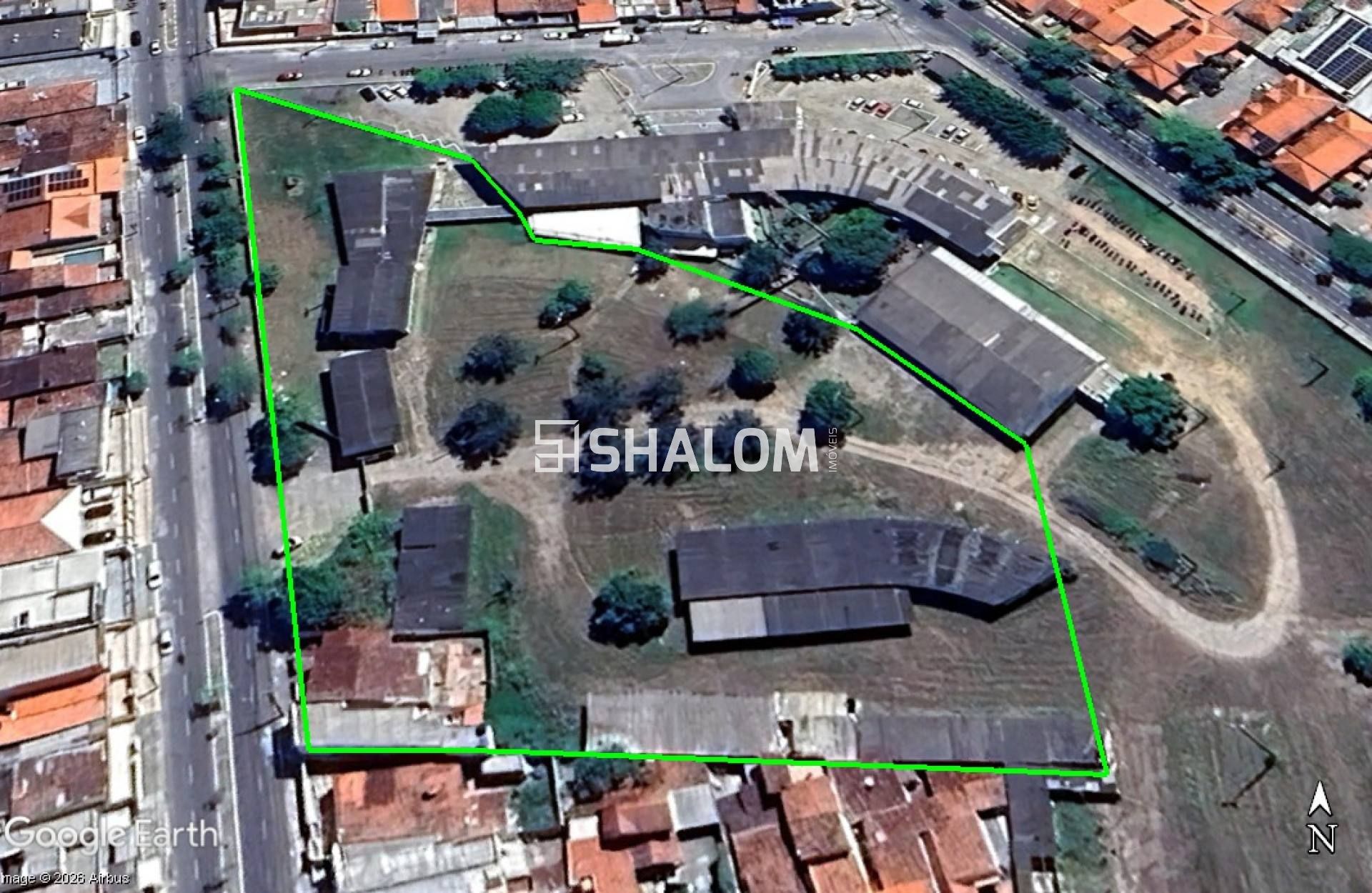 TERRENO ESTRATÉGICO PARA LOCAÇÃO NO CATOLÉ – A BASE PERFEITA PARA O SEU GRANDE NEGÓCIO