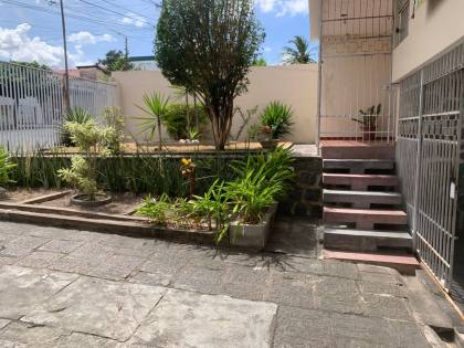 Casa para Vender com 5 quartos sendo 1 suíte na Prata em Campina Grande - PB