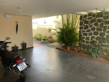 Casa para Vender com 5 quartos sendo 1 suíte na Prata em Campina Grande - PB