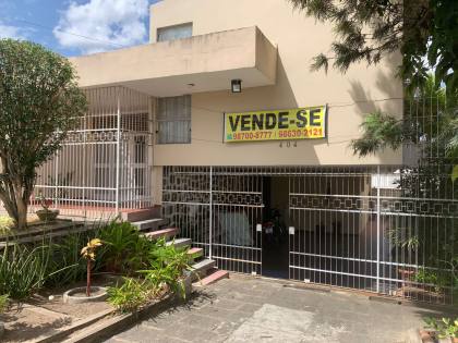 Casa para Vender com 5 quartos sendo 1 suíte na Prata em Campina Grande - PB