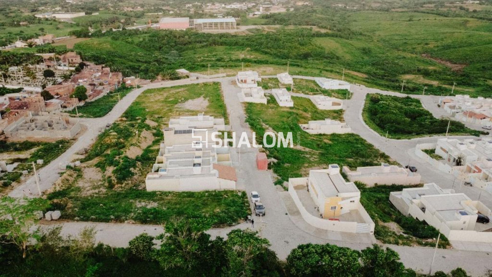 Vende-se lotes no Mirante da Serra