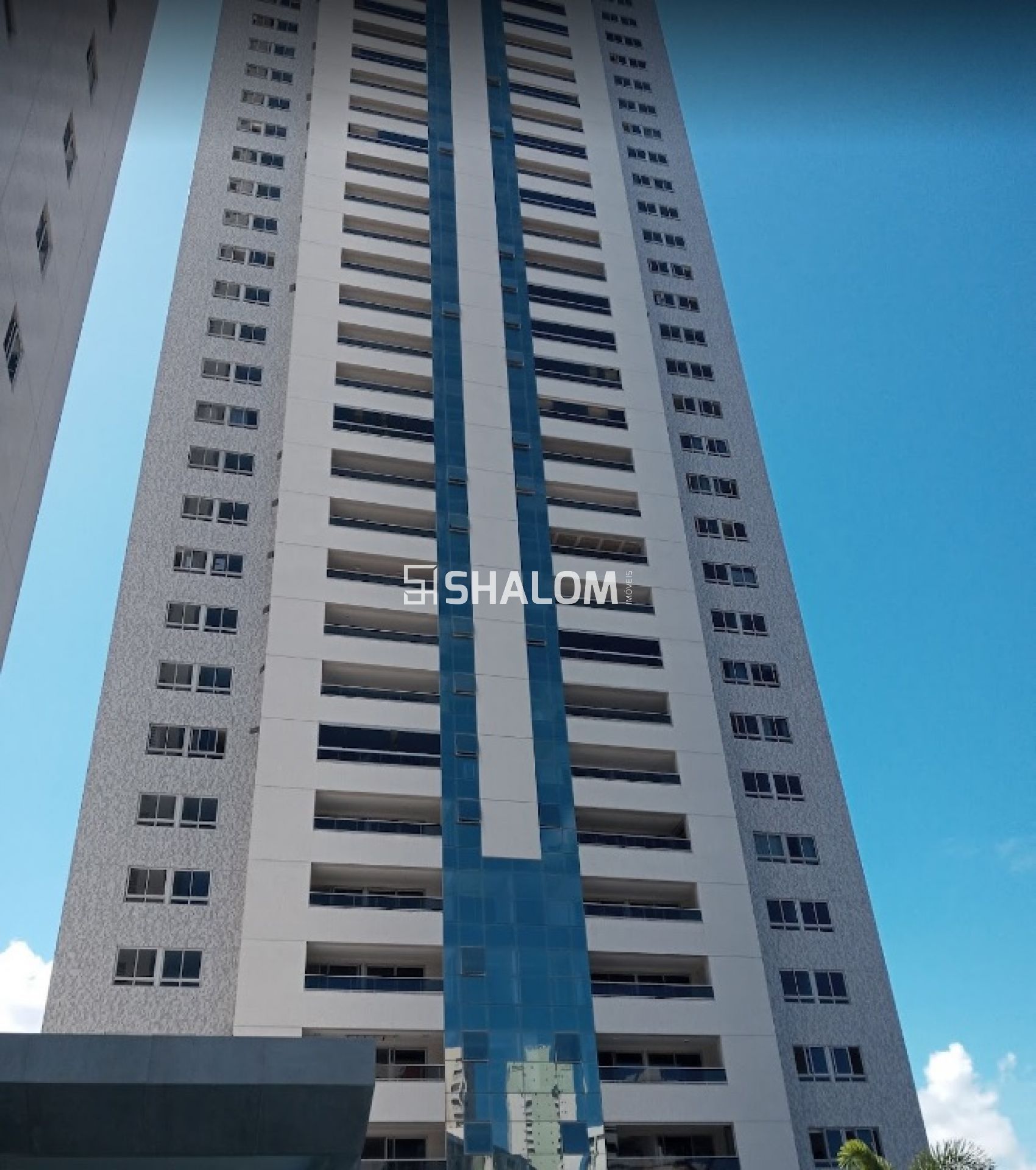 Vende-se cobertura no bairro Brisamar, João Pessoa/PB