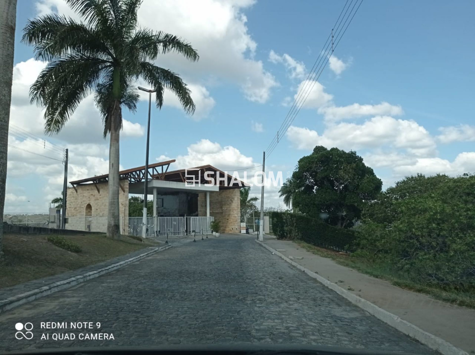 Vende-se lote no Condomínio Nações Privê