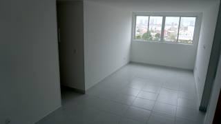 Vende-se apartamento no Jardim Tavares