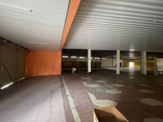 Vende-se Galpão comercial no Bairro da Liberdade