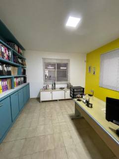 Vende-se Galpão comercial no Bairro da Liberdade