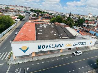 Vende-se Galpão comercial no Bairro da Liberdade