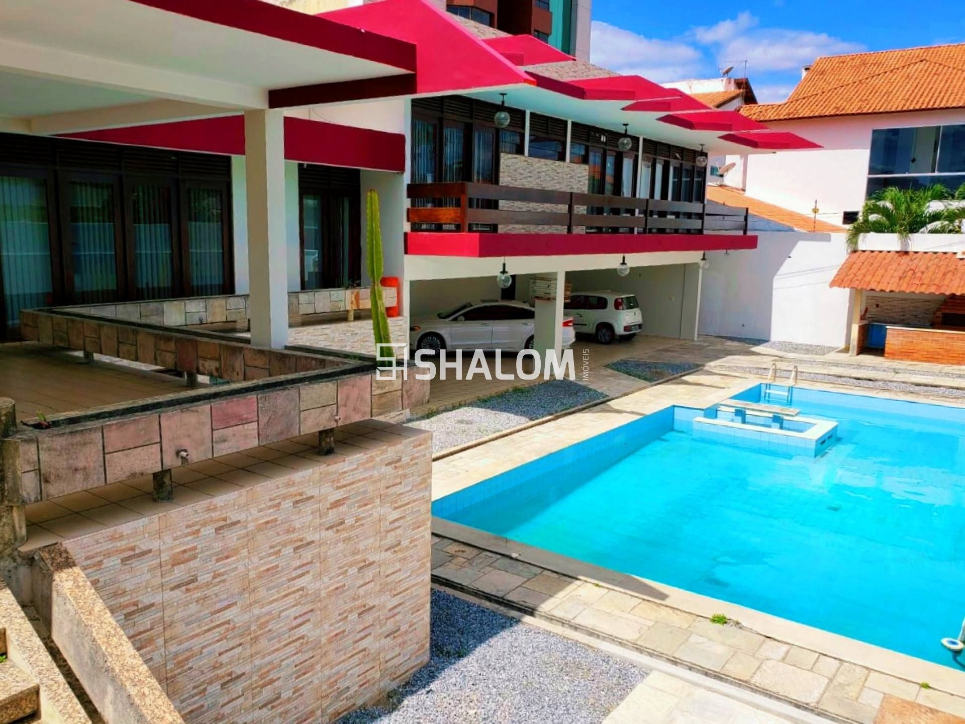 Casa no Mirante Com Piscina e Energia solar