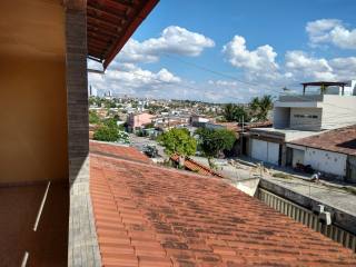 Casa para vender com 3 quartos no bairro Bodocongó