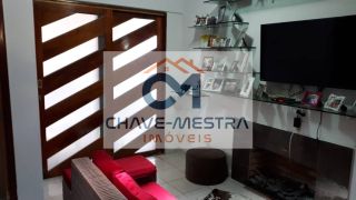 CASA DE 3 QUARTOS COM PISCINA - JOSÉ LIBERATO