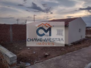 CASA 2 QUARTOS - VALE DAS BARAUNAS (PANORAMA)