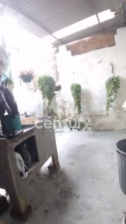 CASA A VENDA COM 02 QUARTOS NO TIJUQUINHA