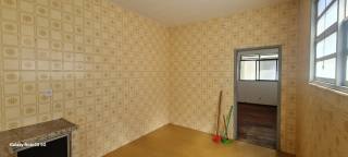 ÓTIMA CASA COM VOCAÇÃO COMERCIAL E RESIDENCIAL A VENDA