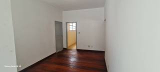 ÓTIMA CASA COM VOCAÇÃO COMERCIAL E RESIDENCIAL A VENDA