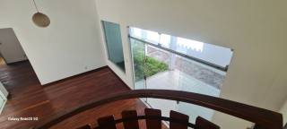 ÓTIMA CASA COM VOCAÇÃO COMERCIAL E RESIDENCIAL A VENDA