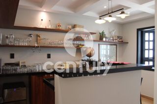 EXUBERANTE MANSÃO PÉ-NA-AREIA EM NO CONDOMÍNIO DAMHA