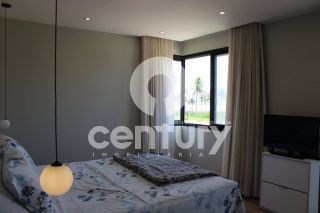 EXUBERANTE MANSÃO PÉ-NA-AREIA EM NO CONDOMÍNIO DAMHA