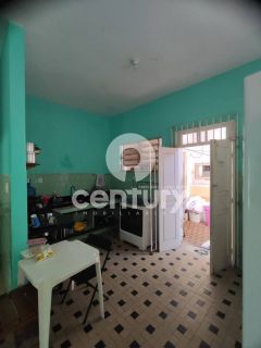 Casa Para Vender com 05 quartos no bairro São José em Aracaju