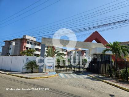 Apartamento Para Vender com 3 quartos 1 suítes no Cond Barra Club